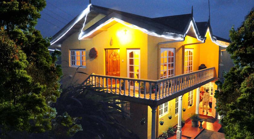 Bed and Breakfast Hill View Bungalow Нувара-Элия Экстерьер фото