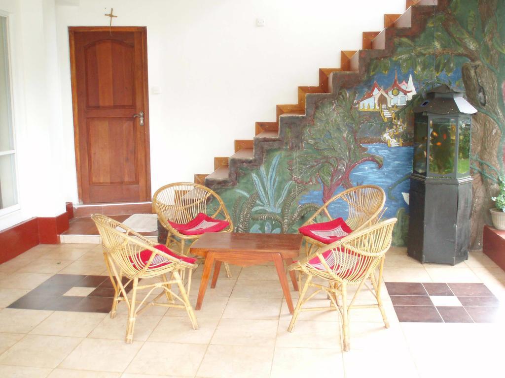 Bed and Breakfast Hill View Bungalow Нувара-Элия Экстерьер фото