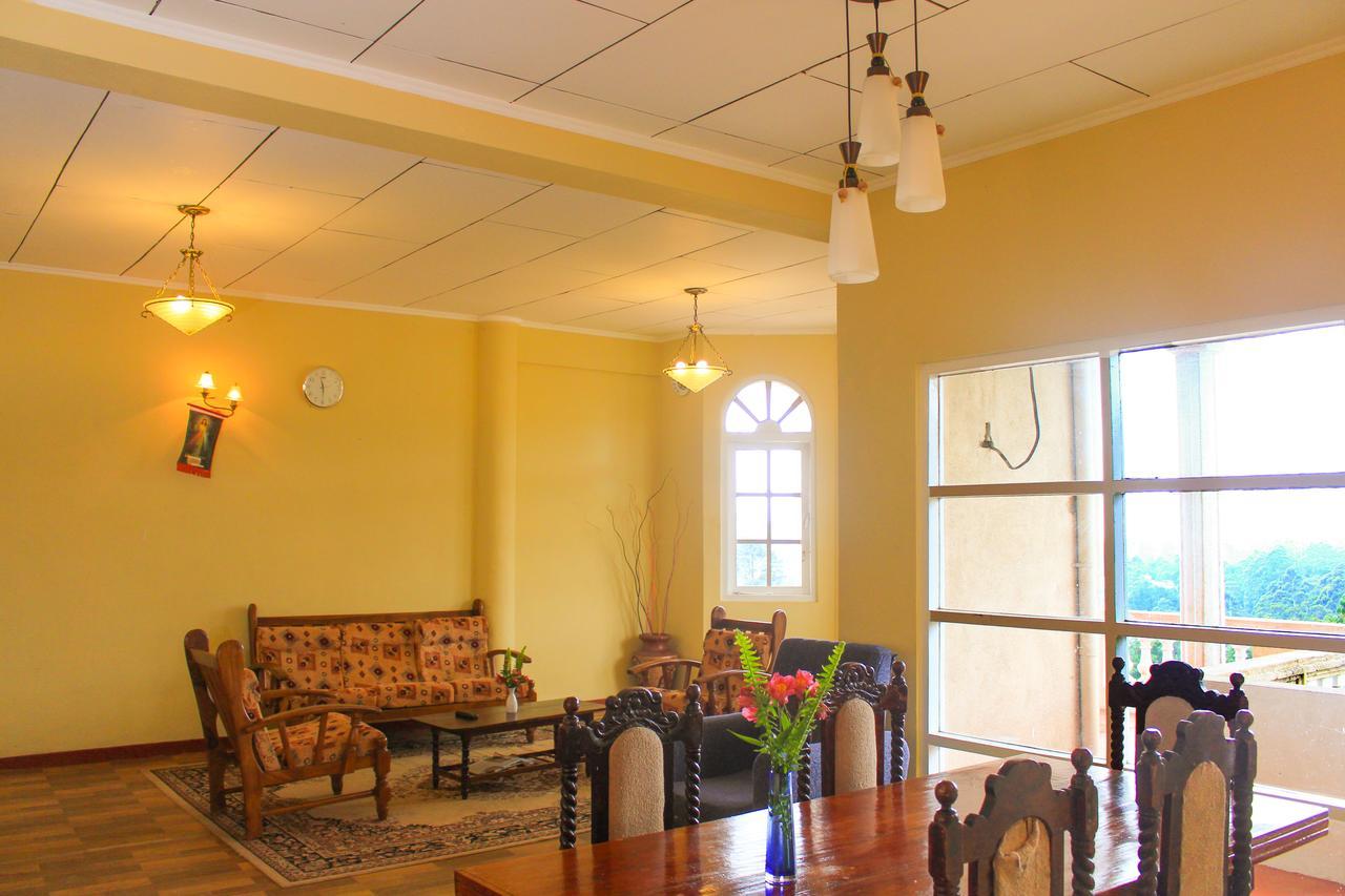 Bed and Breakfast Hill View Bungalow Нувара-Элия Экстерьер фото