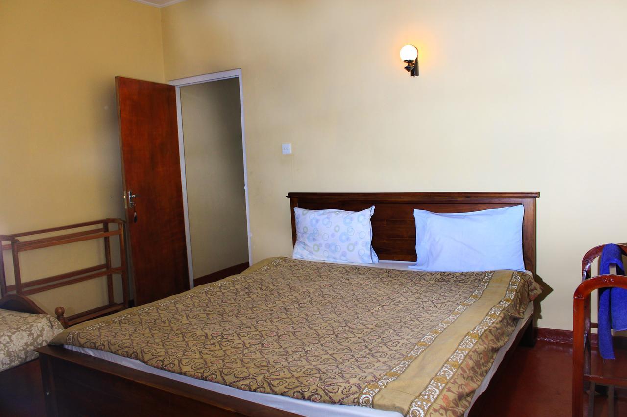 Bed and Breakfast Hill View Bungalow Нувара-Элия Экстерьер фото