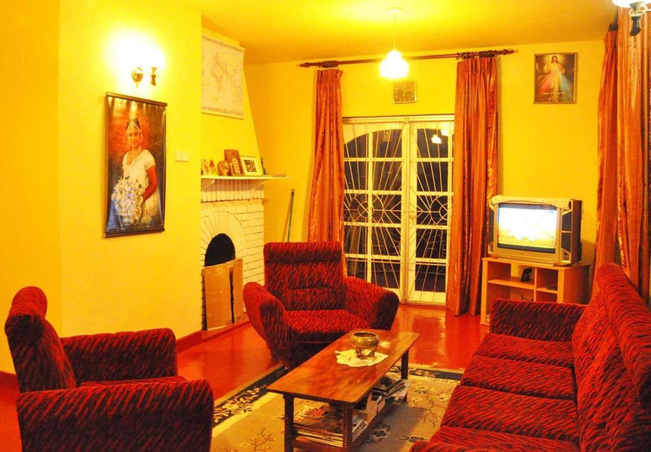 Bed and Breakfast Hill View Bungalow Нувара-Элия Экстерьер фото