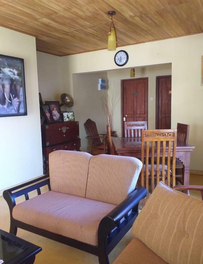 Bed and Breakfast Hill View Bungalow Нувара-Элия Экстерьер фото
